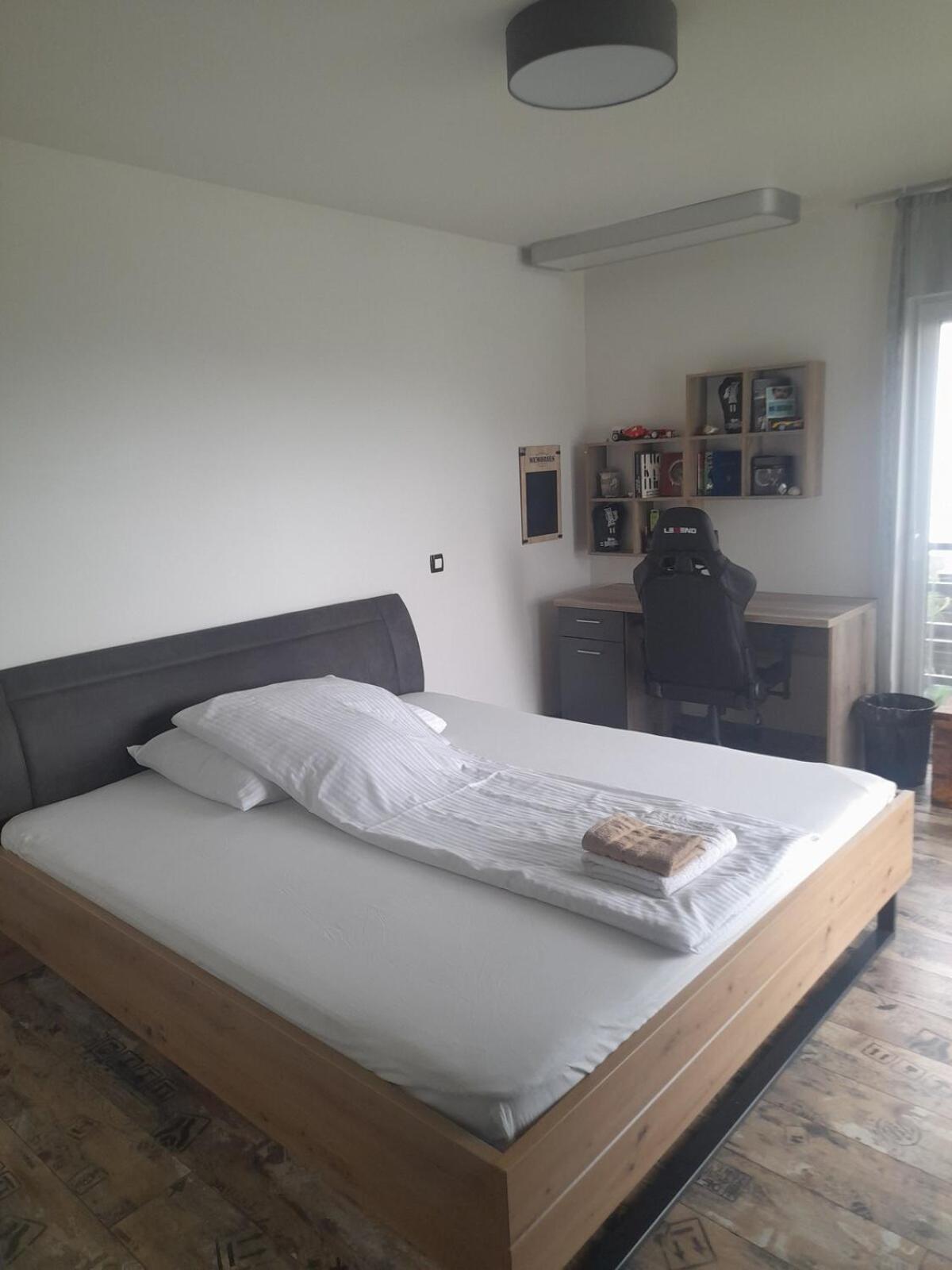 Private Family Villa Budaors Luaran gambar