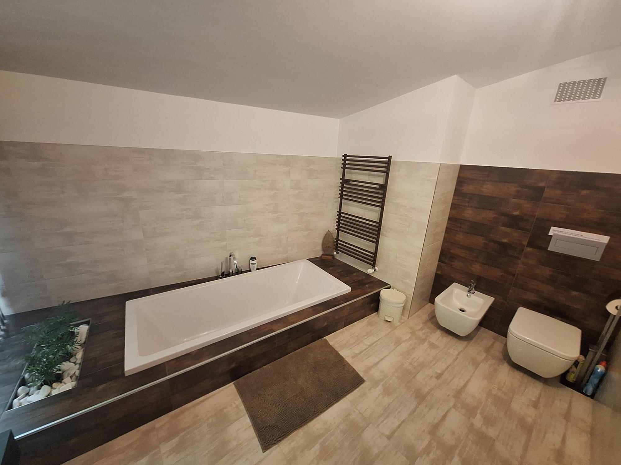 Private Family Villa Budaors Luaran gambar