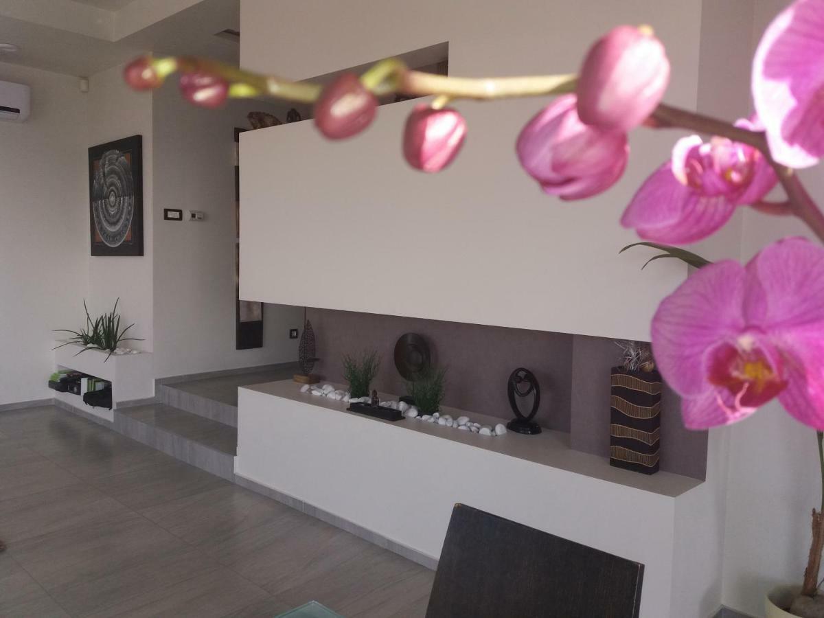 Private Family Villa Budaors Luaran gambar